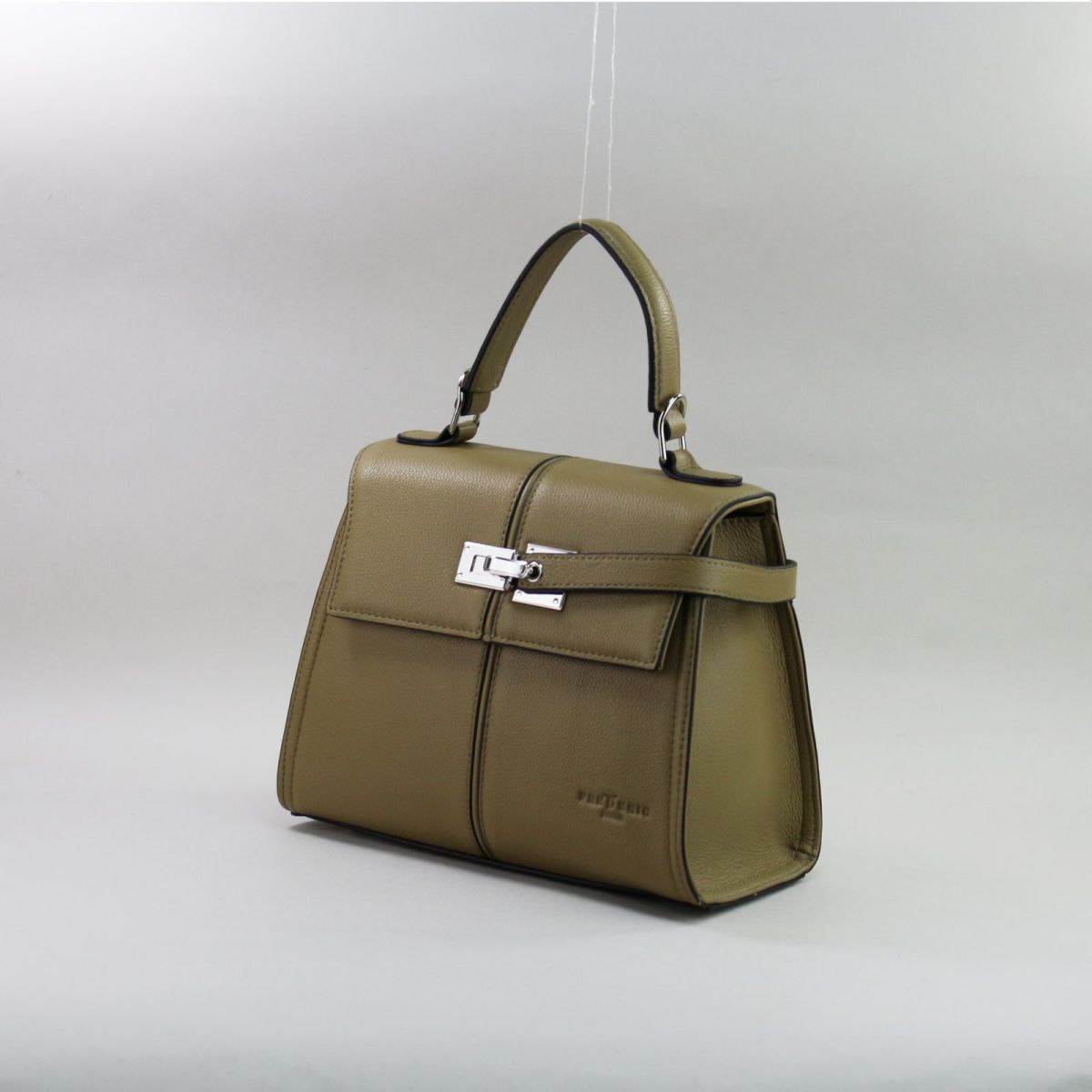 FREDERIC T 582646